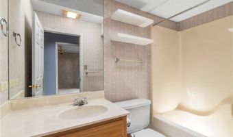 30 Kensington Dr, Bella Vista, AR 72715