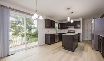 105 HANNUM Dr, Bear, DE 19701