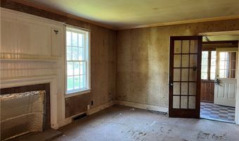 6450 Lake Rd W, Ashtabula, OH 44004