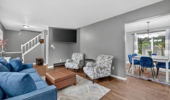 2731 Valley Dr, Ann Arbor, MI 48103
