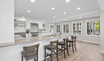 78 Rollins Rd, Alton, NH 03810