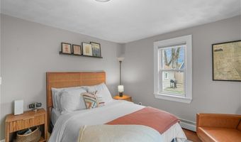 35 Barney St, East Providence, RI 02916