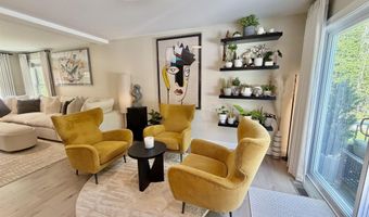16 Stagecoach Rd, Barrington, NH 03825
