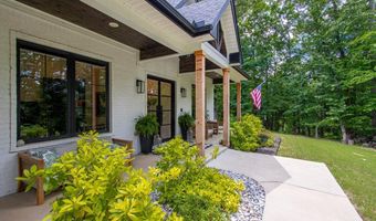 810 Caddo Dr, Benton, AR 72019