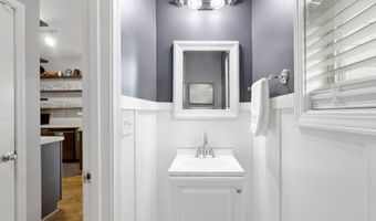 824 Port W Dr, Auburn, GA 30011