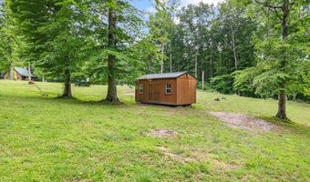 1103 Boles Beaty Rd, Alpine, TN 38543