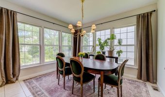 2505 Cassandra Marie Dr, Ballwin, MO 63021
