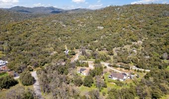 46506 Wallu Ln, Ahwahnee, CA 93601
