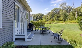 281 Wickford Ct 23, North Kingstown, RI 02852