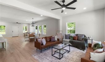 1104 Berkeley St, College Station, TX 77840