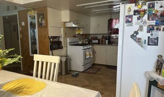 202 204 Peachtree St, Carlsbad, NM 88220