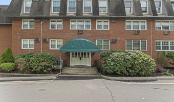 34 A Padanaram Rd 127, Danbury, CT 06811