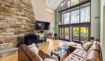 8901 POTOMAC STATION Ln, Potomac, MD 20854