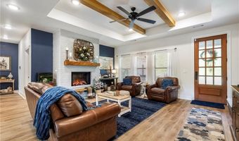 2 Islay Ln, Bella Vista, AR 72715