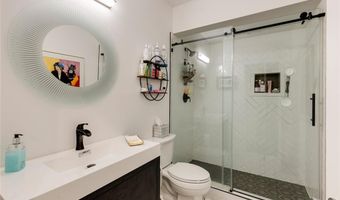 1616 Prestwick Ln, Dunwoody, GA 30338