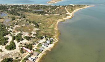 154 Shore Dr E, Amagansett, NY 11930