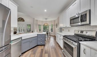 115 Township Ct, Woodstock, GA 30189