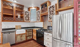 57 Broadway St A & 101, Asheville, NC 28801