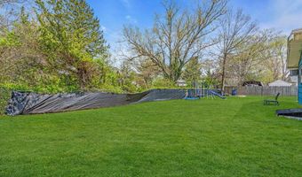 21 Dockage Rd, Bayville, NJ 08721