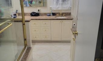 81 Union Ave, Amityville, NY 11701
