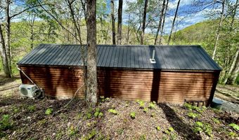 411 Alum Cave Rd, Annville, KY 40402