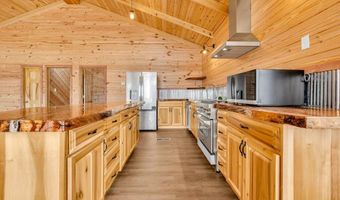 1090 Valley Grain Rd, Brooksville, MS 39739