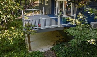 912 Berry St, Ashland, OH 44805