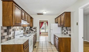 1224 N State St, Augusta, KS 67010