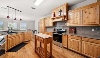 2801 County Road 1600, Alba, TX 75410