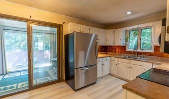 54 New London Dr, Barnstead, NH 03225
