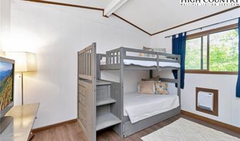 236 Laurel Ridge Rd, Banner Elk, NC 28604