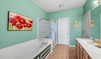 4041 Whitehall Ln, Algonquin, IL 60102