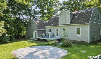 16 Deepwood Dr, Cheshire, CT 06410