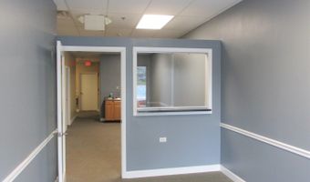 280 Stonegate Rd 280, Algonquin, IL 60102