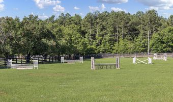 450 Addor Rd, Aberdeen, NC 28315