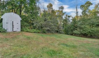 381 Woonsocket Hill Rd, North Smithfield, RI 02896