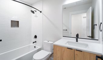 733 8TH St SE 02, Washington, DC 20003