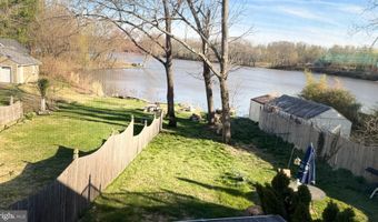 43 S MAIN St, Allentown, NJ 08501