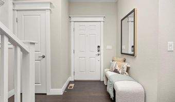 2567 Kingston St, Aurora, CO 80010