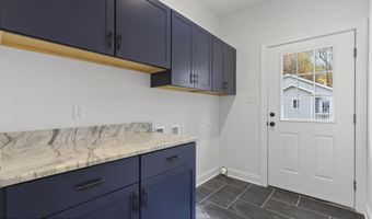 77 Parker Trl, Albrightsville, PA 18210