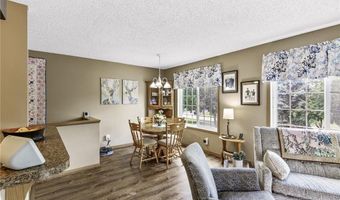 15548 Float Ln 104, Apple Valley, MN 55124