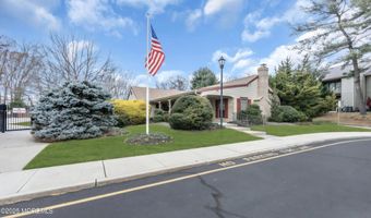 283 Gloucester Ct, Aberdeen, NJ 07747