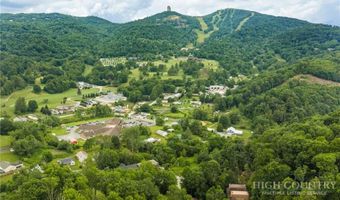 30 Creekside Dr A, Banner Elk, NC 28604