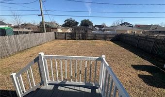 1529 SCHNELL Dr, Arabi, LA 70032
