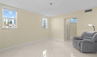 2999 Point East Dr C214, Aventura, FL 33160