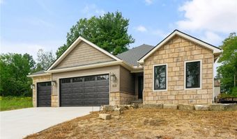 5026 Macy Ln, Canfield, OH 44406