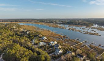 1455 Alligator Creek Ct, Awendaw, SC 29429