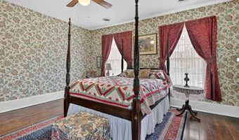 116 E Main St, Abingdon, VA 24210