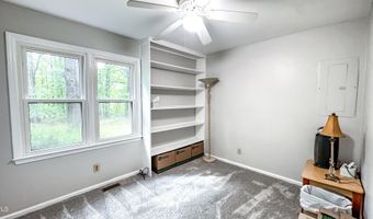 5728 Carriagehouse Ct, Apex, NC 27539
