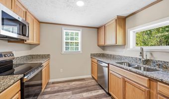 3156 Reservation Rd, Aberdeen, NC 28315